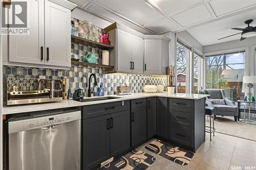 3423 Victoria Avenue, Regina, SK - Indoor Photo Showing Kitchen