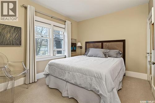 3423 Victoria Avenue, Regina, SK - Indoor Photo Showing Bedroom