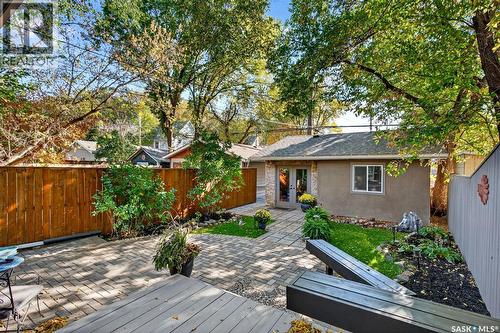 3423 Victoria Avenue, Regina, SK - Outdoor