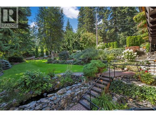2726 Tranquil Place, Blind Bay, BC - Outdoor