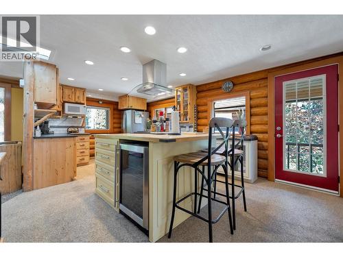 2726 Tranquil Place, Blind Bay, BC - Indoor Photo Showing Kitchen