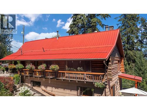 2726 Tranquil Place, Blind Bay, BC - Outdoor