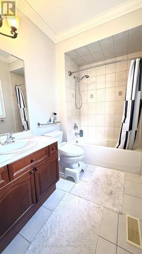 12 Sachet Drive, Richmond Hill, ON - Indoor Photo Showing Bathroom