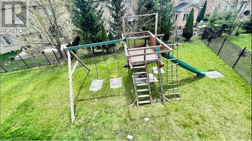 12 Sachet Drive, Richmond Hill, ON - Outdoor