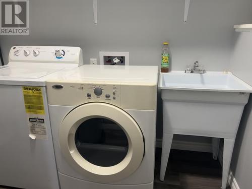 16 Cedar Lane, Springdale, NL - Indoor Photo Showing Laundry Room
