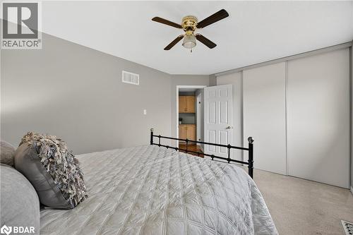 1 Draper Crescent, Barrie, ON - Indoor Photo Showing Bedroom