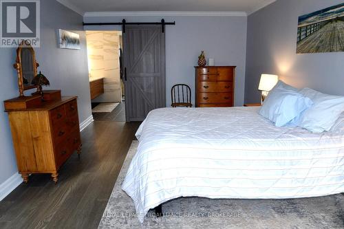 59 Glencoe Crescent, Kingston (West Of Sir John A. Blvd), ON - Indoor Photo Showing Bedroom