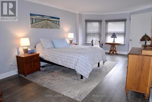 59 Glencoe Crescent, Kingston (West Of Sir John A. Blvd), ON - Indoor Photo Showing Bedroom
