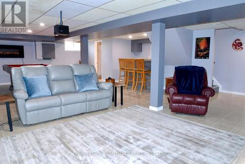 59 Glencoe Crescent, Kingston (West Of Sir John A. Blvd), ON - Indoor