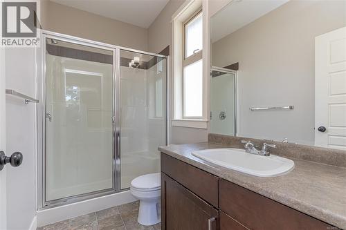 1050 Southwood Dr, Nanaimo, BC - Indoor Photo Showing Bathroom