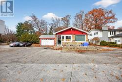 1048 MOSLEY STREET  Wasaga Beach, ON L9Z 2G1