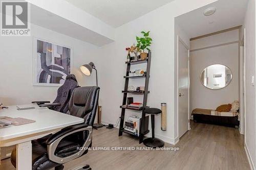 401 - 85 Duke Street W, Kitchener, ON - Indoor Photo Showing Office