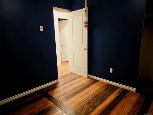 5843 Kinch Ave, Duncan, BC 