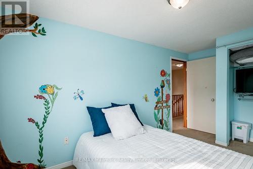 246 Starwood Drive, Guelph (Grange Road), ON - Indoor Photo Showing Bedroom