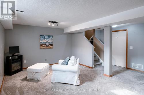 246 Starwood Drive, Guelph (Grange Road), ON - Indoor