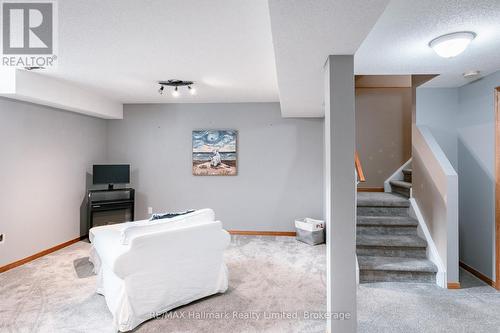 246 Starwood Drive, Guelph (Grange Road), ON - Indoor