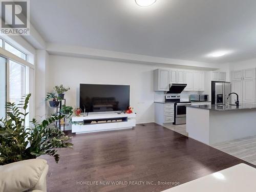 43 Titan Trail, Markham, ON - Indoor