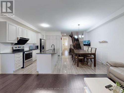 43 Titan Trail, Markham, ON - Indoor