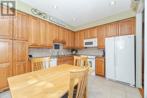 8 Inwood Place, Brampton, ON - Indoor Photo Showing Other Room