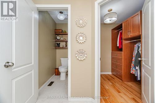 8 Inwood Place, Brampton, ON - Indoor