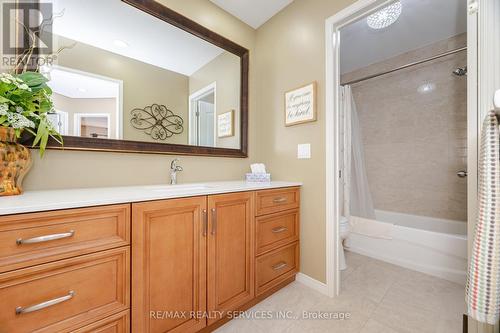 8 Inwood Place, Brampton, ON - Indoor Photo Showing Bathroom