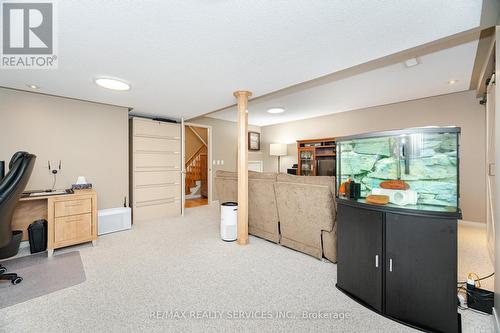 8 Inwood Place, Brampton, ON - Indoor