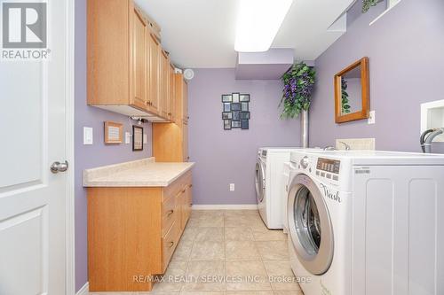 8 Inwood Place, Brampton, ON - Indoor Photo Showing Laundry Room