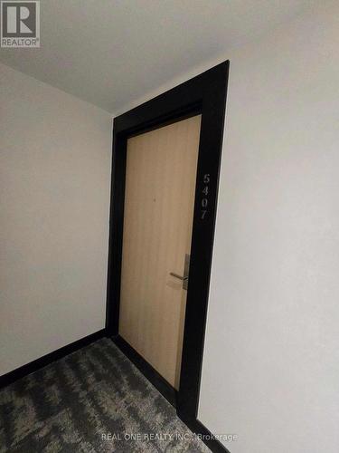 5407 - 395 Bloor Street E, Toronto, ON - Indoor Photo Showing Other Room