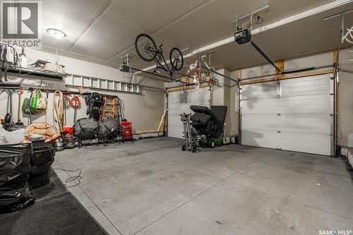 712 Maple Court, Warman, SK - Indoor Photo Showing Garage