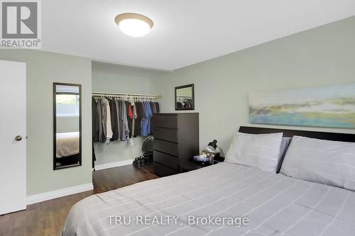 132 Rothesay Drive, Ottawa, ON - Indoor Photo Showing Bedroom