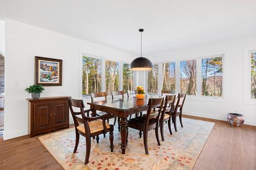 Salle à manger - 207 Mtée Du Val-De-Loire, Saint-Adolphe-D'Howard, QC - Indoor Photo Showing Dining Room