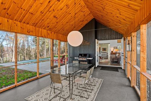 Solarium/Verrière - 207 Mtée Du Val-De-Loire, Saint-Adolphe-D'Howard, QC -  With Exterior