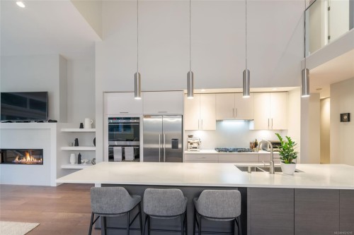 266 Crestline Terr, Nanaimo, BC 