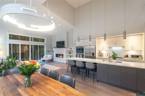 266 Crestline Terr, Nanaimo, BC 