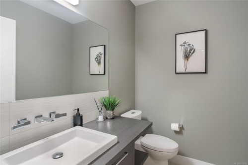 266 Crestline Terr, Nanaimo, BC 