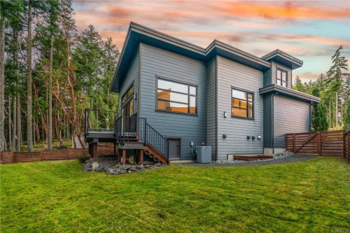 266 Crestline Terr, Nanaimo, BC 