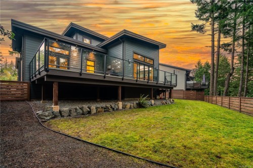 266 Crestline Terr, Nanaimo, BC 