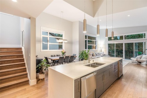 266 Crestline Terr, Nanaimo, BC 