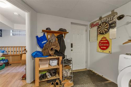 4214 34 Street, Vernon, BC - Indoor