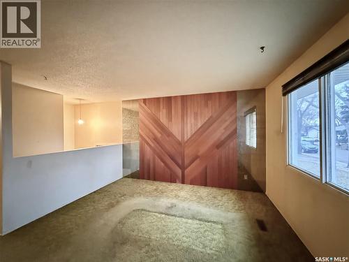 83 Young Crescent, Regina, SK - Indoor Photo Showing Other Room