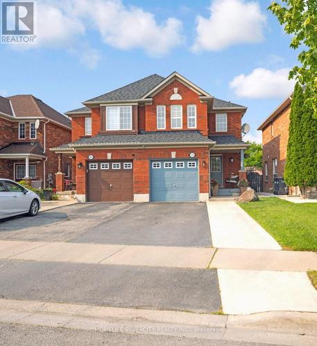 119 HERDWICK STREET  Brampton, ON L6S 0A5