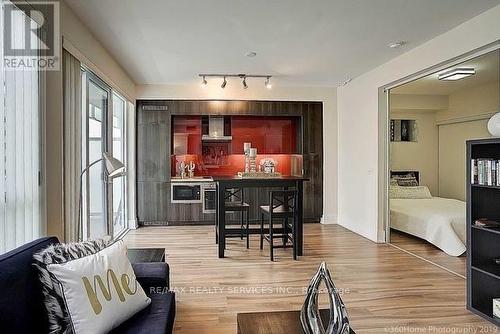 1608 - 300 Front Street W, Toronto, ON - Indoor