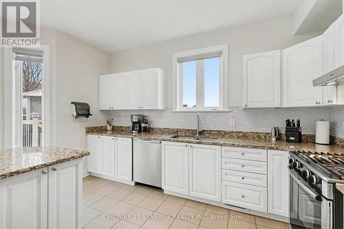 13 - 6834 Breanna Cardill Street, Ottawa, ON - Indoor Photo Showing Kitchen With Upgraded Kitchen