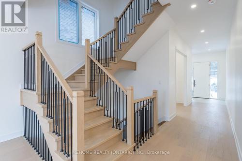 85 Post Oak Drive, Richmond Hill, ON - Indoor Photo Showing Other Room