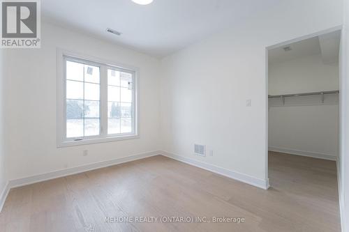 85 Post Oak Drive, Richmond Hill, ON - Indoor Photo Showing Other Room