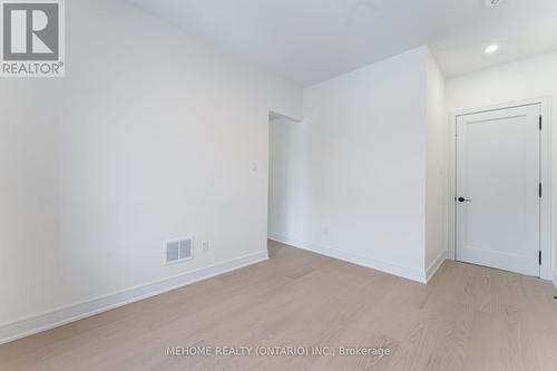 85 Post Oak Drive, Richmond Hill, ON - Indoor Photo Showing Other Room