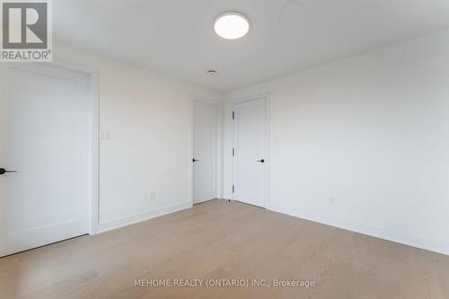 85 Post Oak Drive, Richmond Hill, ON - Indoor Photo Showing Other Room