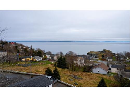 11 Noels Road, Upper Island Cove, NL 