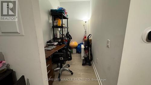 5411 - 3900 Confederation Parkway, Mississauga, ON - Indoor Photo Showing Other Room