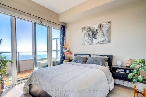 Lph05A-30 Shore Breeze Drive, Toronto, ON - Indoor Photo Showing Bedroom